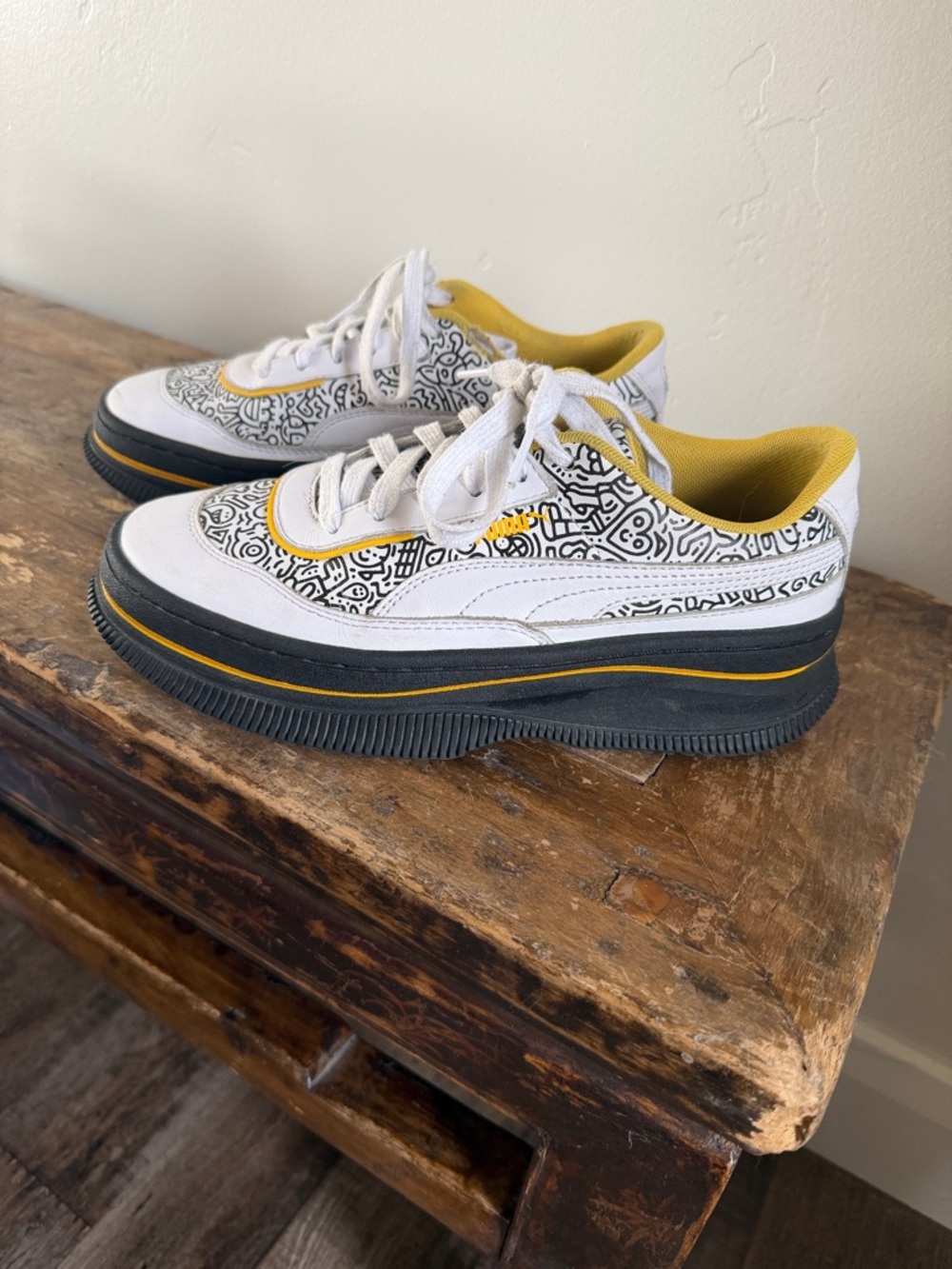 Puma White, Yellow & Black Mr Doodle Platform Sneakers size 38